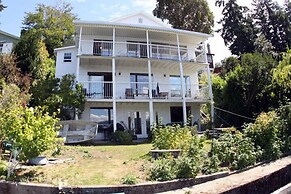 Leigh Lani Guest House