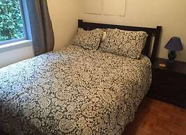 Leigh Lani Guest House