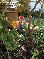 Leigh Lani Guest House