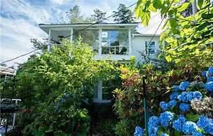 Leigh Lani Guest House