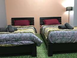 R2 Apartment Service