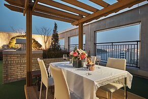 Royal Emporium Incheon Airport Hotel