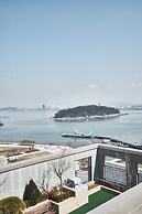 Royal Emporium Incheon Airport Hotel