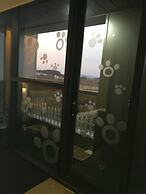 Royal Emporium Incheon Airport Hotel