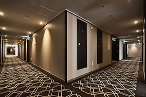 Royal Emporium Incheon Airport Hotel