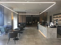 Royal Emporium Incheon Airport Hotel