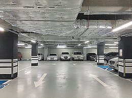 Royal Emporium Incheon Airport Hotel