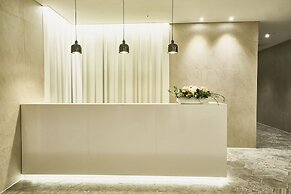 Royal Emporium Incheon Airport Hotel