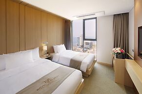 Royal Emporium Incheon Airport Hotel