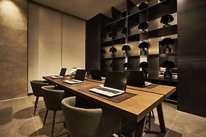 Royal Emporium Incheon Airport Hotel