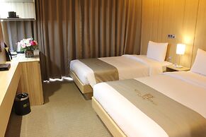 Royal Emporium Incheon Airport Hotel