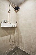 Royal Emporium Incheon Airport Hotel