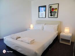 Royal Stays Apartments Docklands