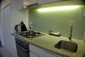 Royal Stays Apartments Docklands