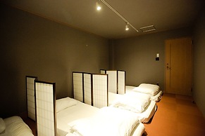 Hakata Minoshima Hostel FUTAGI