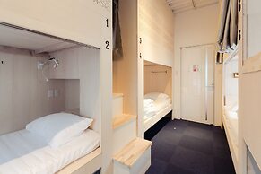 Hakata Minoshima Hostel FUTAGI