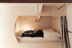 Hakata Minoshima Hostel FUTAGI