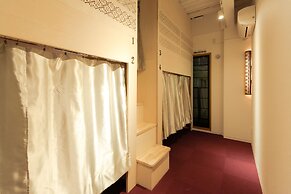 Hakata Minoshima Hostel FUTAGI