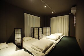 Hakata Minoshima Hostel FUTAGI