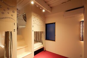 Hakata Minoshima Hostel FUTAGI