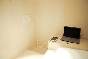 Hakata Minoshima Hostel FUTAGI