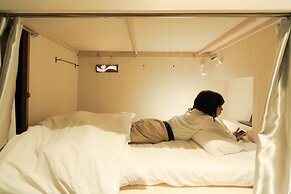 Hakata Minoshima Hostel FUTAGI