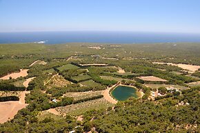 Olio Bello Lakeside Glamping