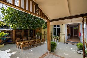 Holiday Garden Rasdhoo