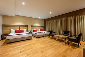 Express Inn The Business Luxury Hotel