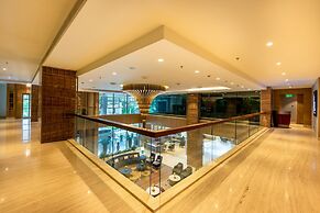 Express Inn The Business Luxury Hotel