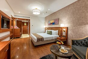 Express Inn The Business Luxury Hotel