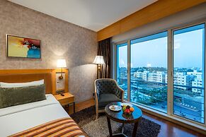 Express Inn The Business Luxury Hotel