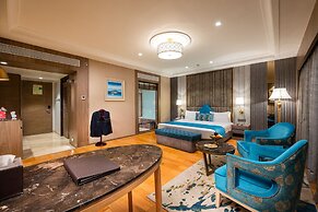 Express Inn The Business Luxury Hotel