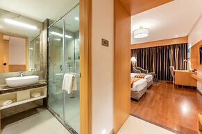 Express Inn The Business Luxury Hotel