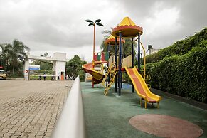 Express Inn The Business Luxury Hotel