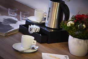 Old Town Residence by Little King