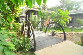 KMA Bagan Village Hotel