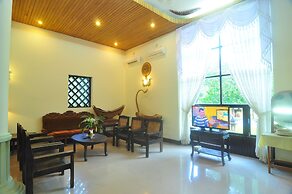 KMA Bagan Village Hotel