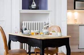 Maison Ailleurs