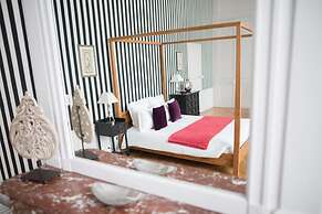Maison Ailleurs