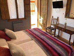 Hospedium Hostal Almanzor