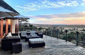 Nambiti Plains Private Game Lodge