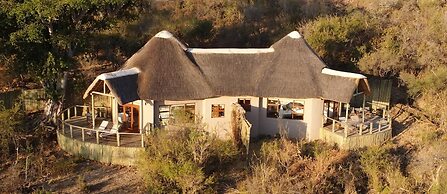 Nambiti Plains Private Game Lodge