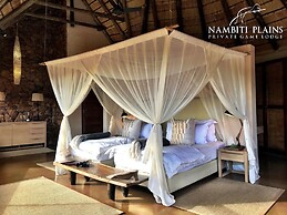 Nambiti Plains Private Game Lodge