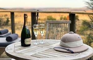 Nambiti Plains Private Game Lodge
