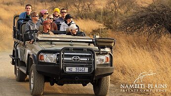 Nambiti Plains Private Game Lodge