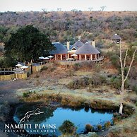 Nambiti Plains Private Game Lodge