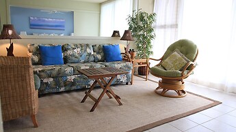 Kona Bali Kai 223 - Oceanfront 2 Bedroom Condo by RedAwning