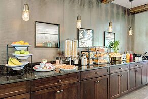 Garrison Hotel & Suites Dover-Portsmouth, Ascend Hotel Collection