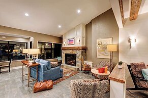 Garrison Hotel & Suites Dover-Portsmouth, Ascend Hotel Collection